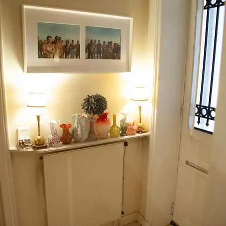 Arc De Triomphe Chic