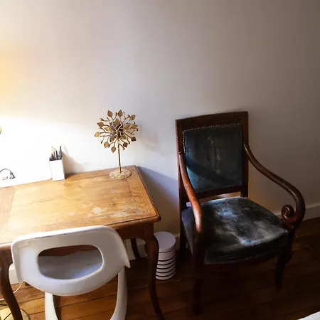 Homestay Arc De Triomphe Chic