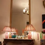Arc De Triomphe Chic בית אירוח